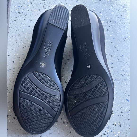 Alfani Step 'N Flex Tomina Wedge Shoes | Size 8 | Classic Black Heels - Picture 6 of 6